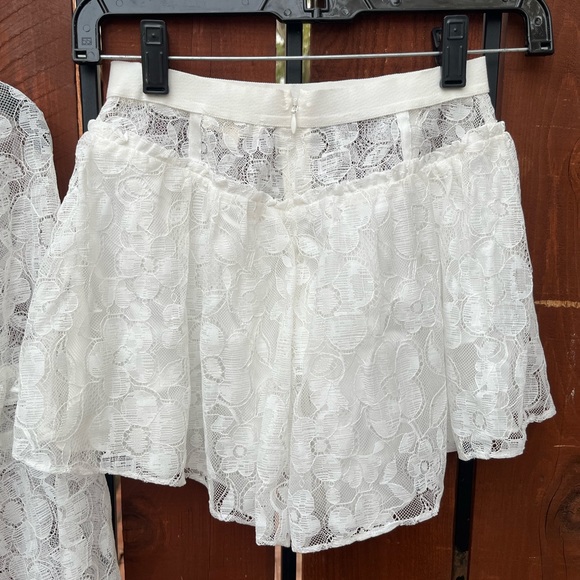 Daniela Crop Top and Daniela short for love & lemons size small - Picture 13 of 14
